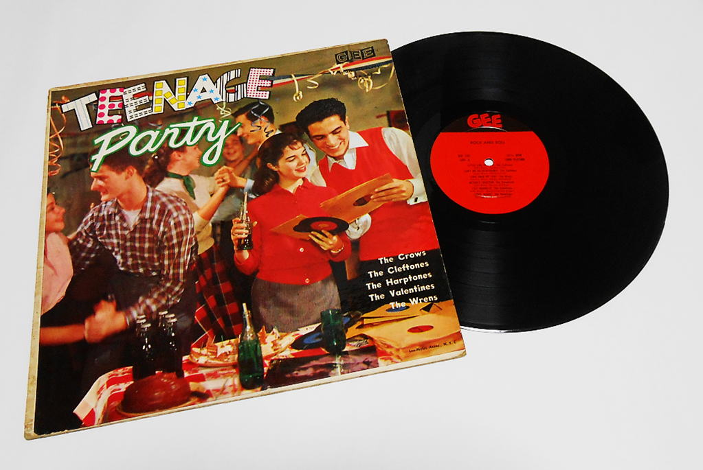 GLP-702 - Teenage Party